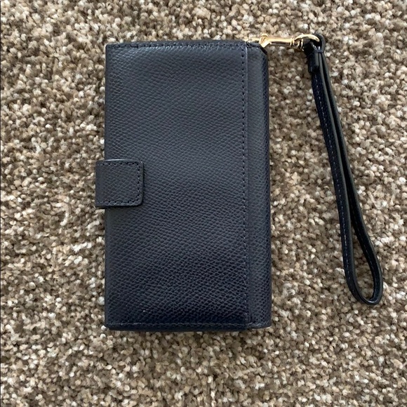 Coach wristlet - Picture 4 of 4